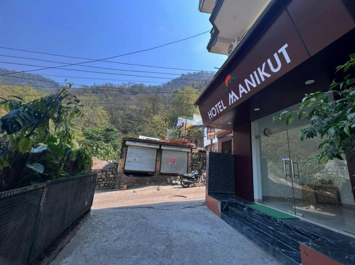 Hotel Manikut Rishīkesh Buitenkant foto