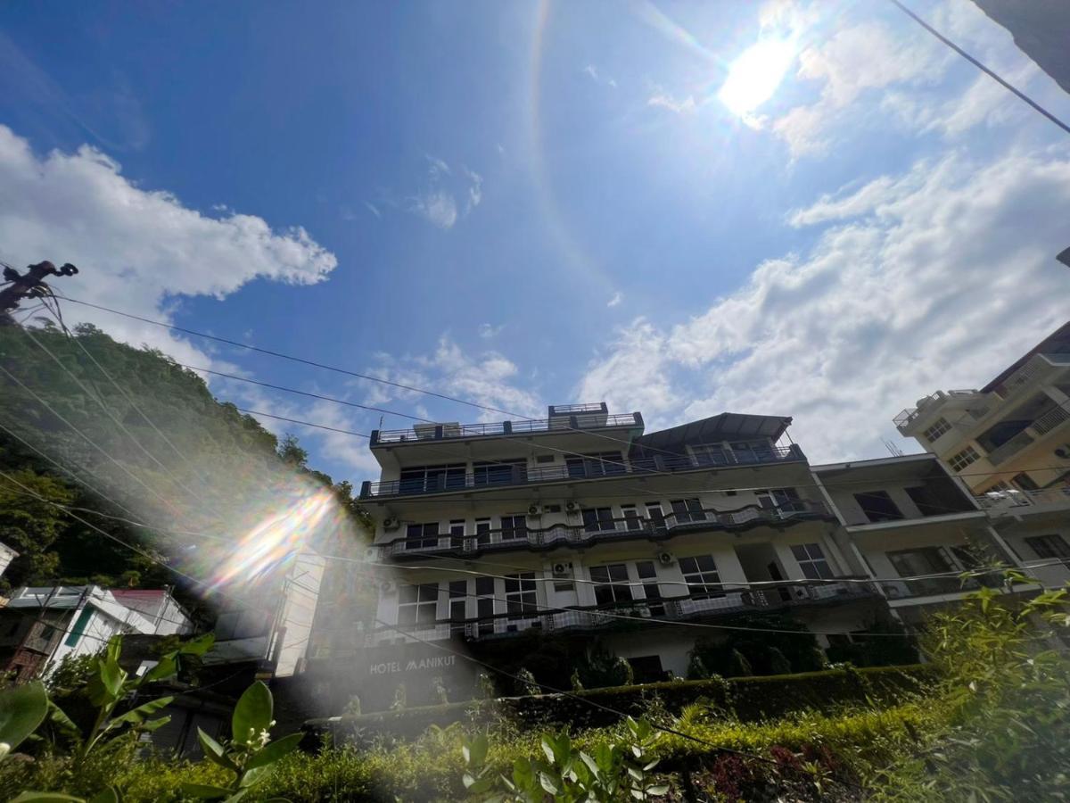 Hotel Manikut Rishīkesh Buitenkant foto